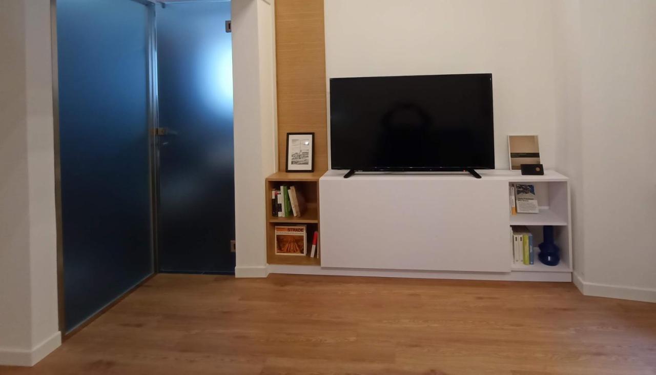 Tolli Colosseo Apartment Rzym Zewnętrze zdjęcie